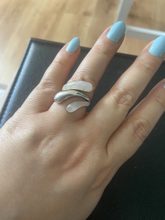 Сребърни пръстен и обеци с ествествен камък - розов кварц/лунен камък