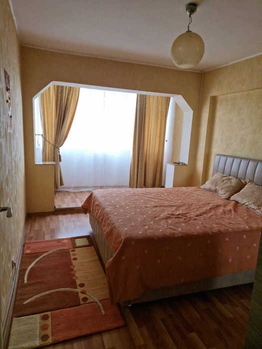 Dau in chirie apartament cu 2 camere in Alesd (complet mobilat si utilat)