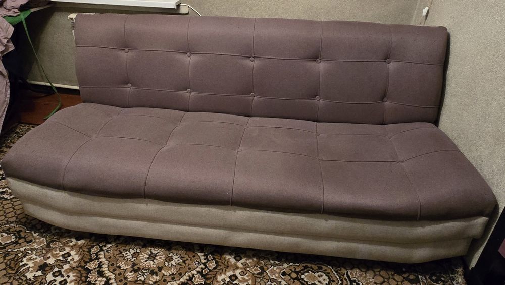 Диван трёхместный, раскладной