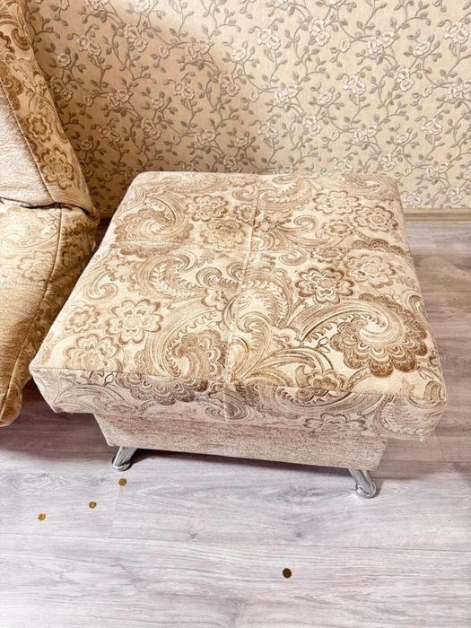 Продам диван в хорошем састоянии