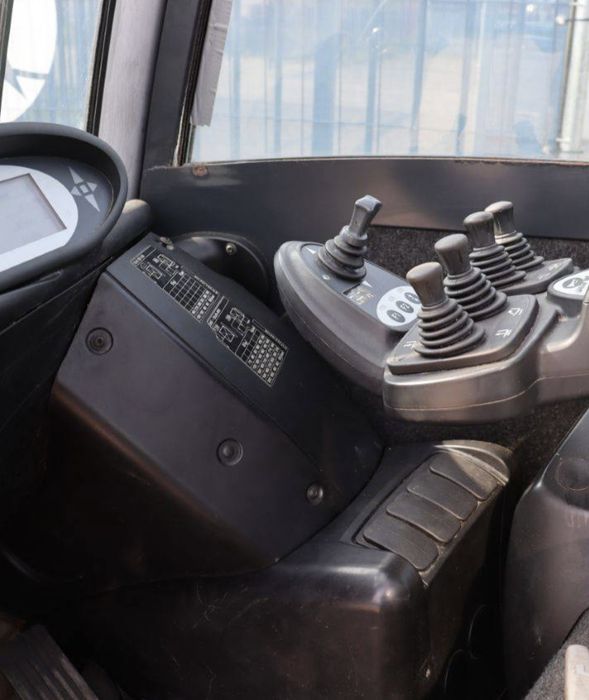 2018 Motostivuitor/Stivuitor Diesel STILL RX70-35 (3.5 Tone) –Doar 6750 Ore | Catarg Triplex | Cabină Încălzită