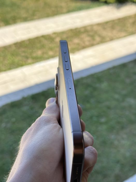 iPhone 16 Pro Max Desert Titanium 512GB impecabil