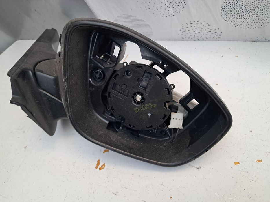 Огледало Citroen C3 2016/2024г