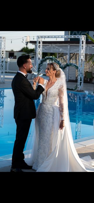 Vând rochie de mireasă