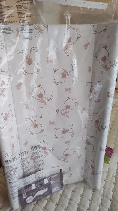 Голяма твърда подложка за повиване