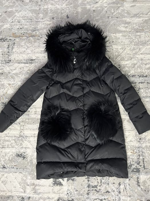 Женская куртка черная