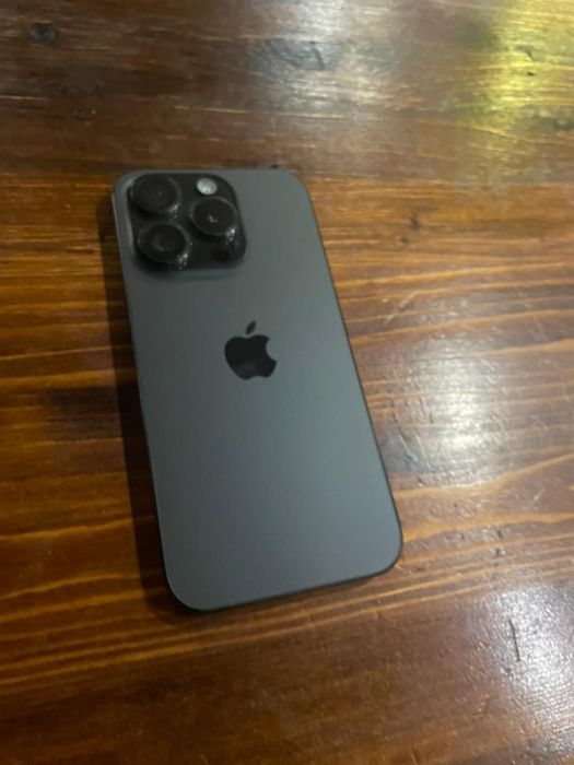 iPhone 15 pro 128 gb идеал