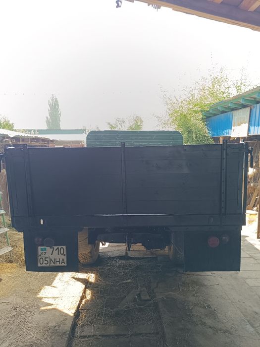 Продам бортовой ГАЗ 52