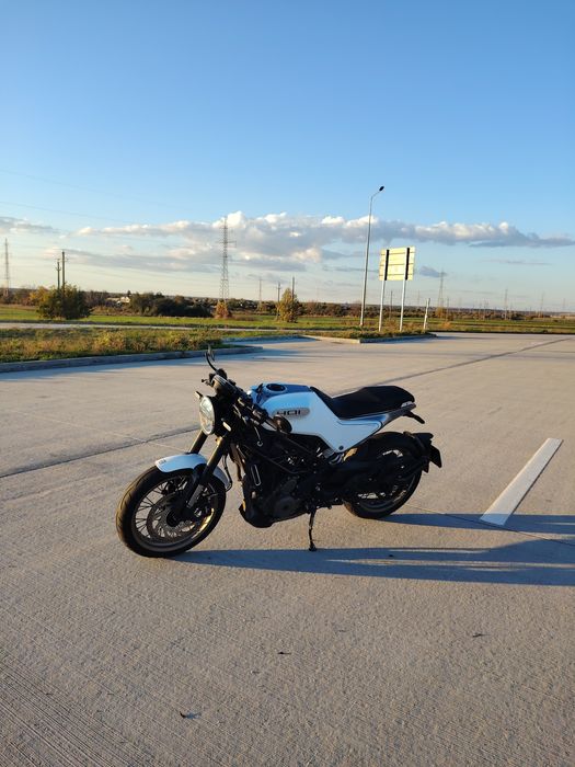 Husqvarna vitpilen 401