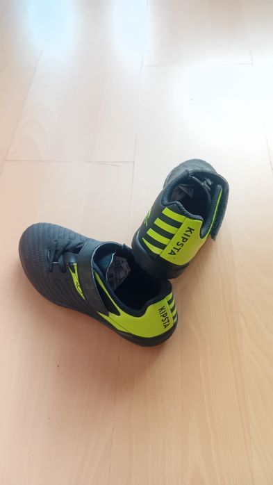 Спортни обувки Но 32