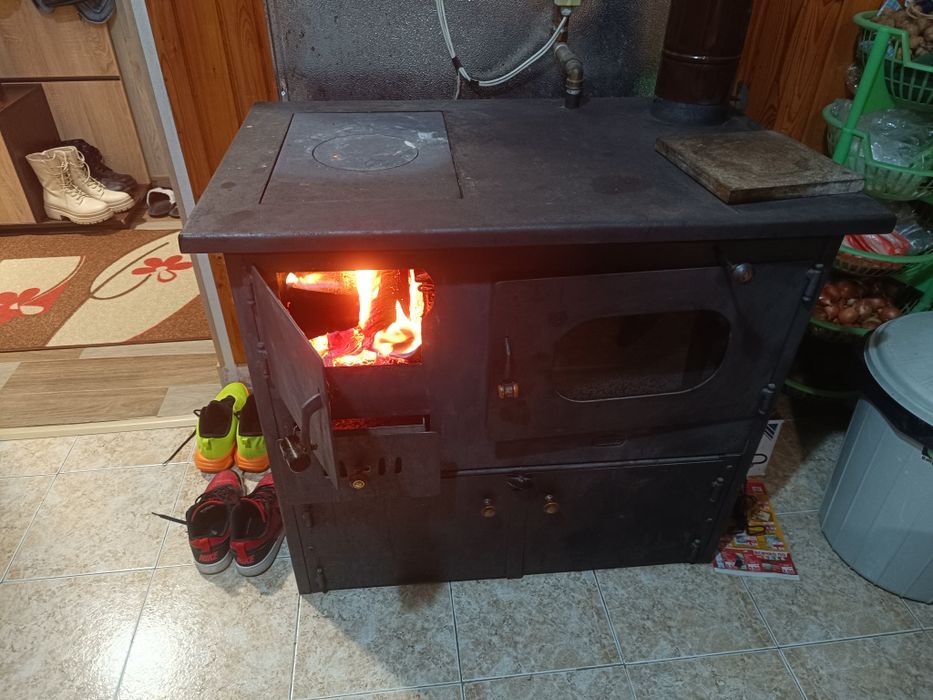 Печка Прити със водна риза