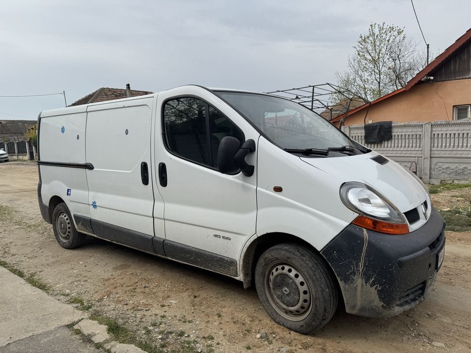 Vând Dubă Renault Trafic 1.9 Diesel