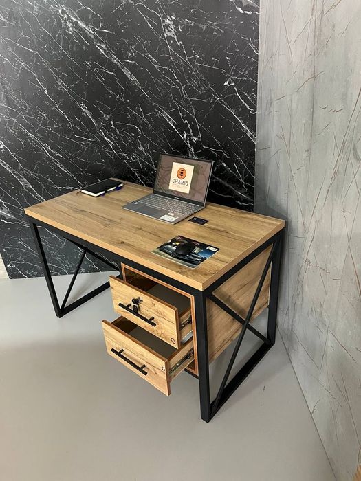 Loft uslubida kitob javon