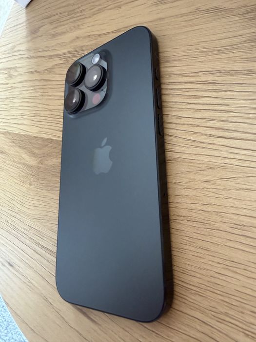 Iphone 16 pro 128gb black battery healt 100%