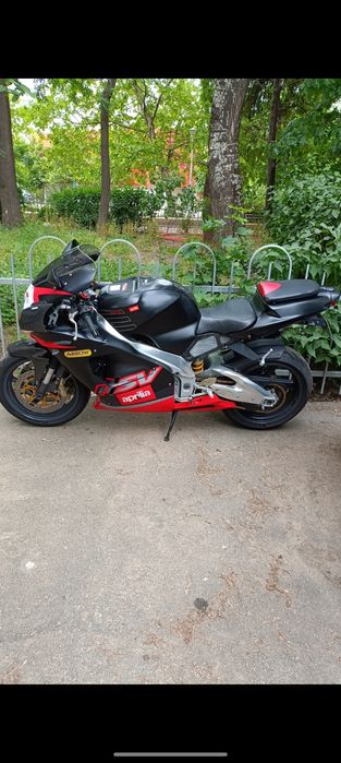 Aprilia rsv mille