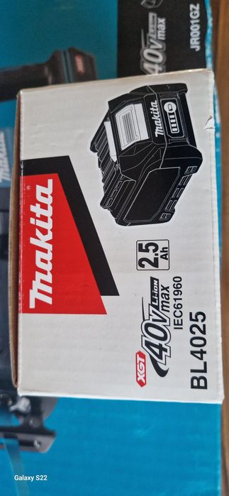 Makita circular ,ferestrau sabie pe acumulatori