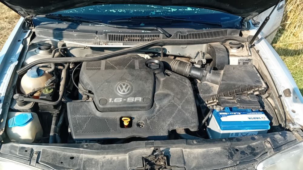 WV Бора 1.6...99гд.за части