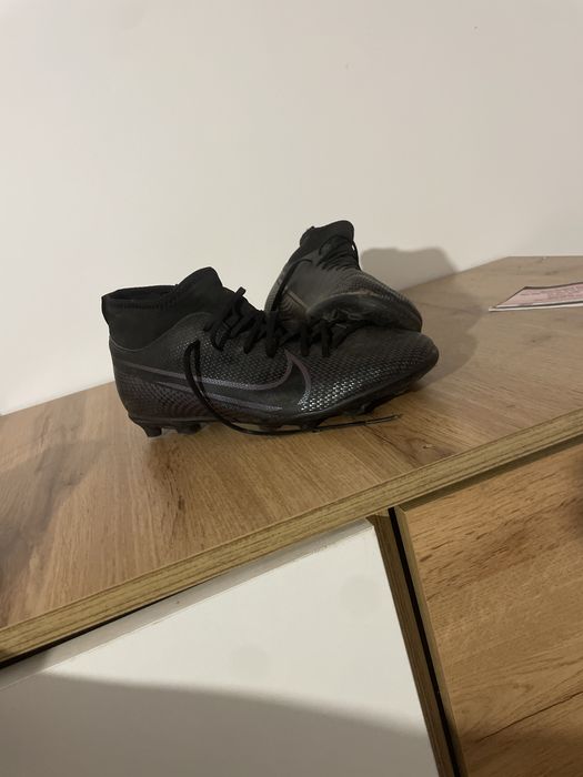 Бутонки Nike Air