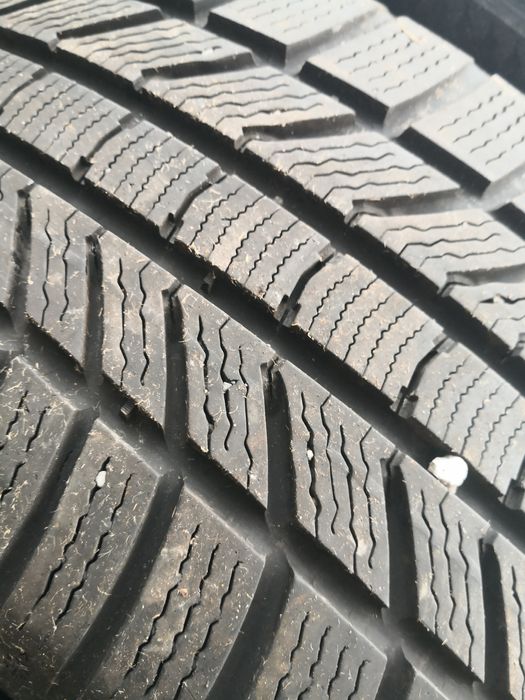 215 55 17 цола гуми нови continental dot 21