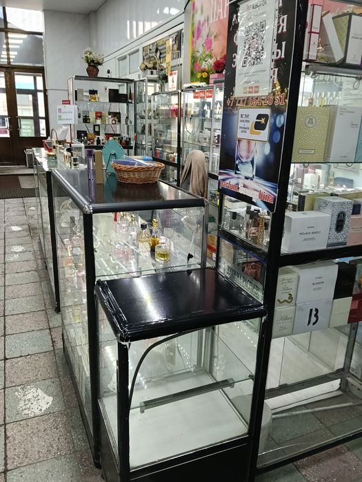 Витрина стеклянные витрины