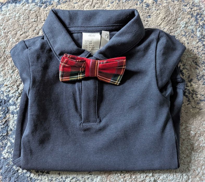 НОВО официално боди на H&M,рр 4-6м