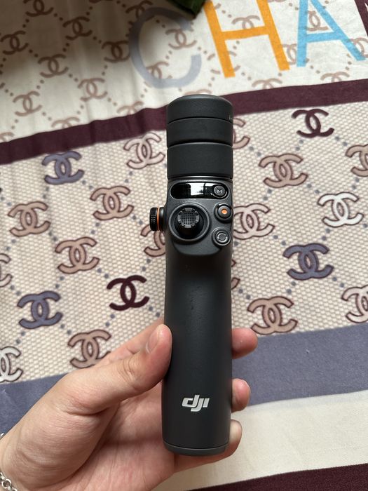 DJI osmo mobile 6