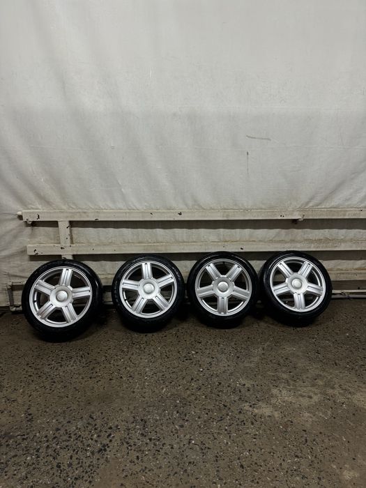 Торус атика камрики