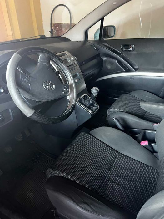 Toyota - Corolla Verso