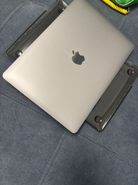 MacBook Pro A2338