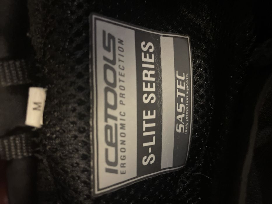 Детски Ски/сноуборд протектор за гръб Icetools M