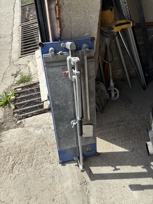 Машина за рязане на плочки Топлине63