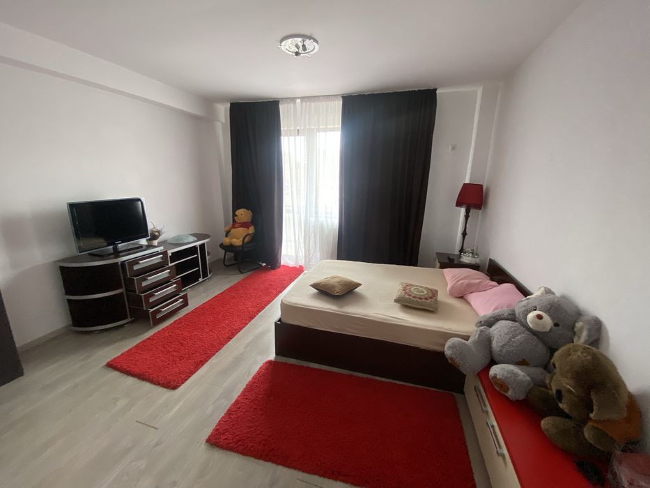Apart 4 camere Raul Doamnei