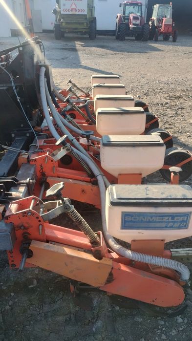 Продава се сеялка сомлезер