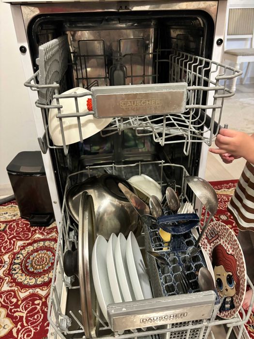 Продам посудомойку б/у