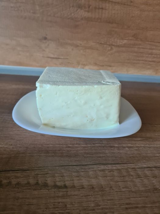 Истинско овче сирене. Прясно и зряло