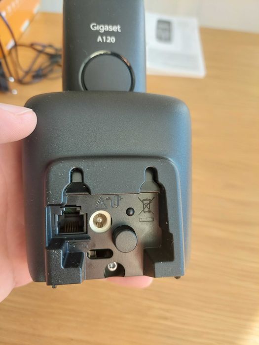 НОВ безжичен DECT телефон Gigaset A120