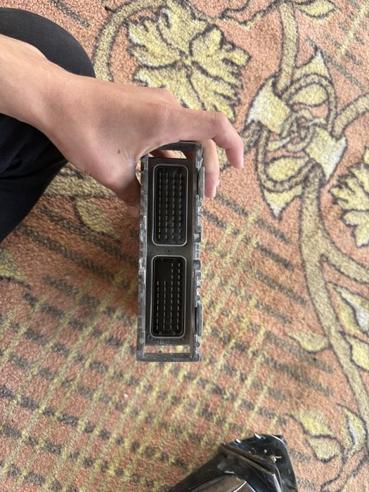 Процессор двигателя на Мерседес W 124