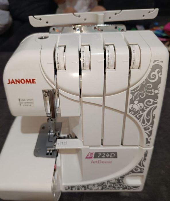 4 нитка оверлог,закрутка,джаноми