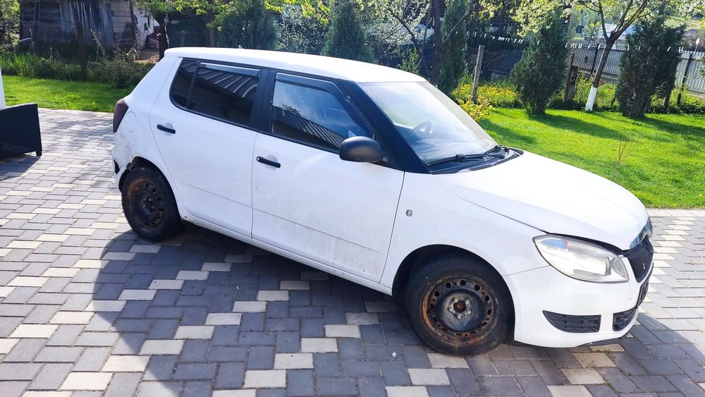 Skoda fabia 2012