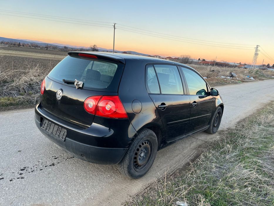 Голф 5 2.0 тди BKD 140  6-степенна  скоростна кутия на части