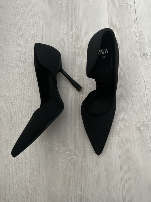 Четни токчета zara