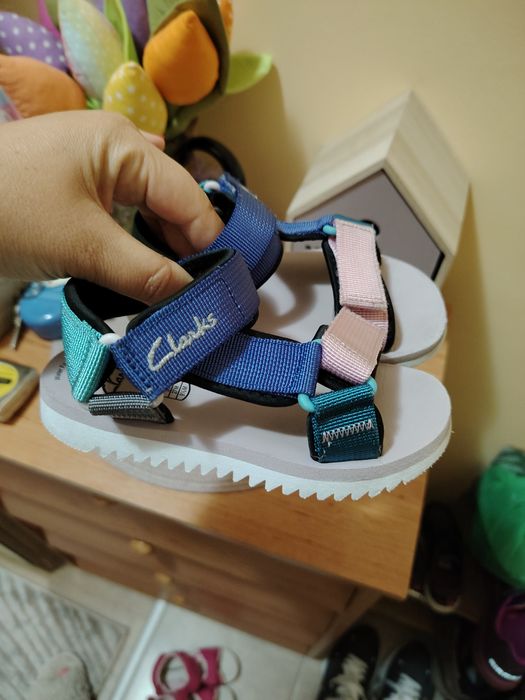 Детски сандали Clarks 27