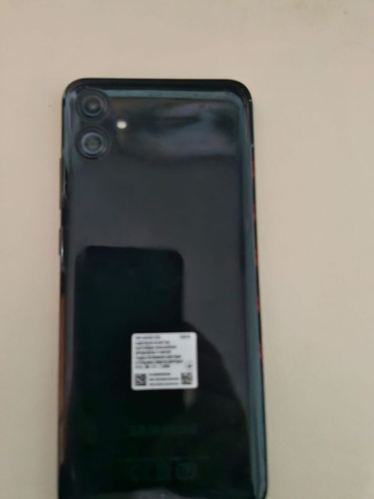 Продам  Б.у Samsung A04