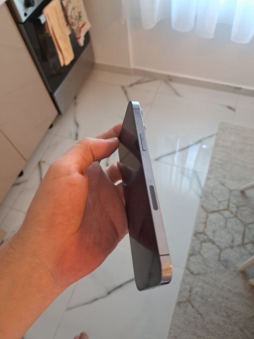 Schimb iPhone 13 Pro Max 512GB vedeti poze cu 14 Pro