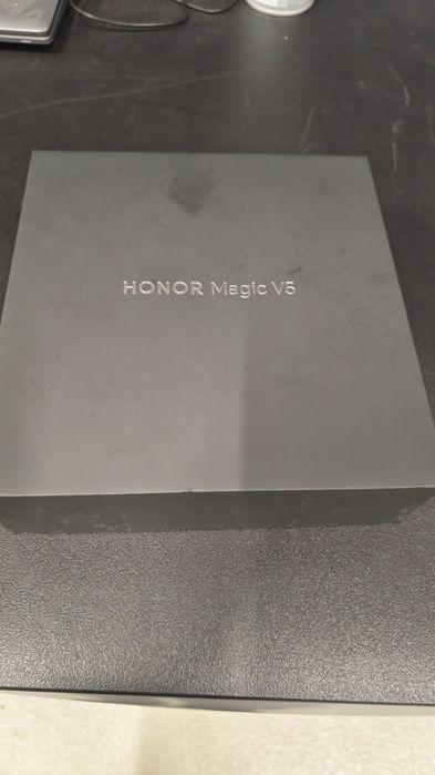 Honor V5 Black чисто нов