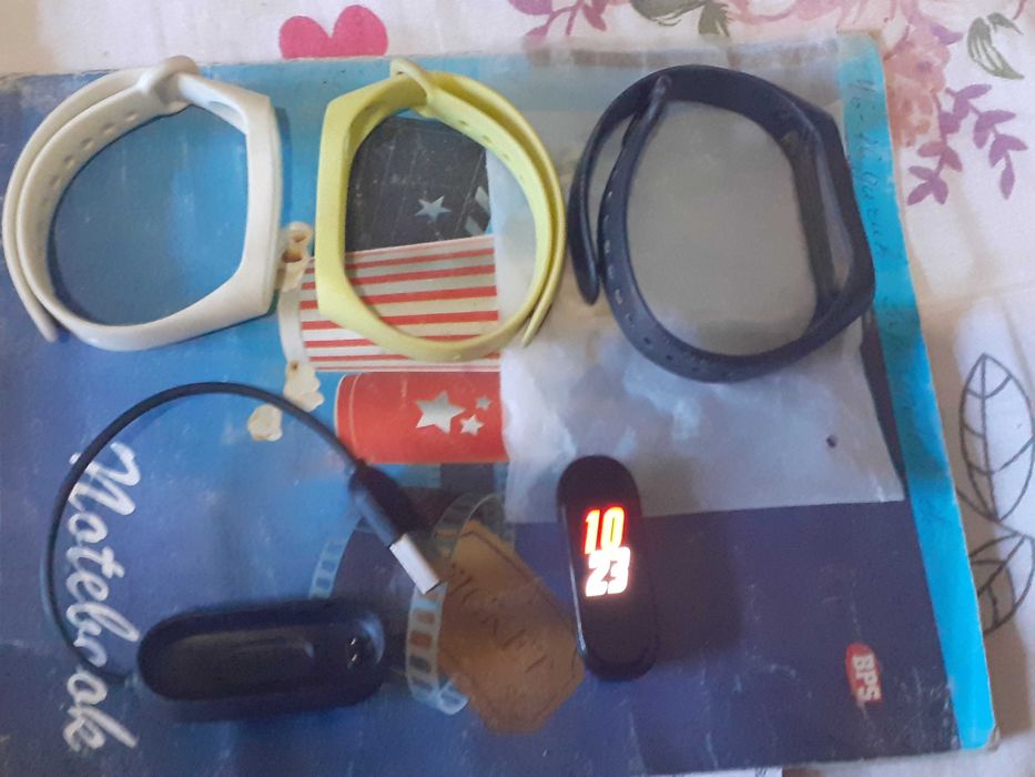 Xiomi mi band 4 yangidek +2ta remeshok