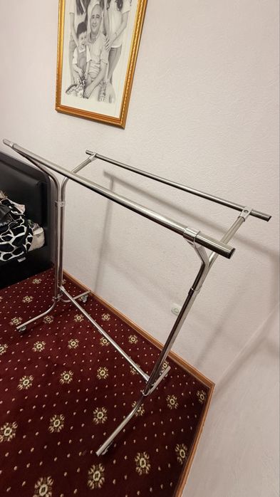 Вешалка железная