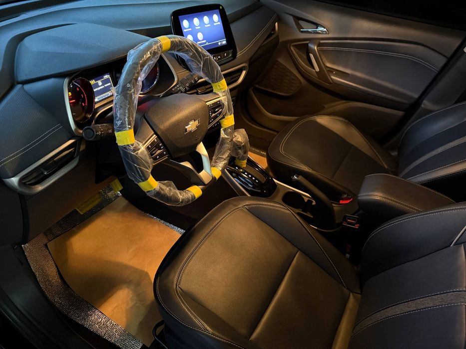 Tracker 2 Premier Full Qora Ideal Xolatda Avto Kreditga 600$ bilan !