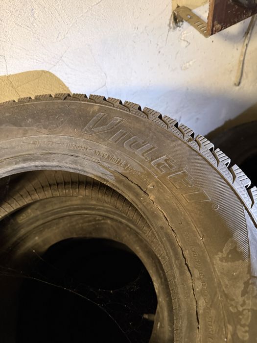 Продам резину 185/65 r14