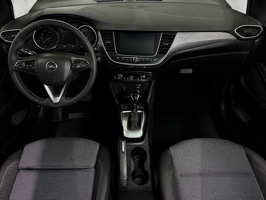 OPEL Crossland 2023 года